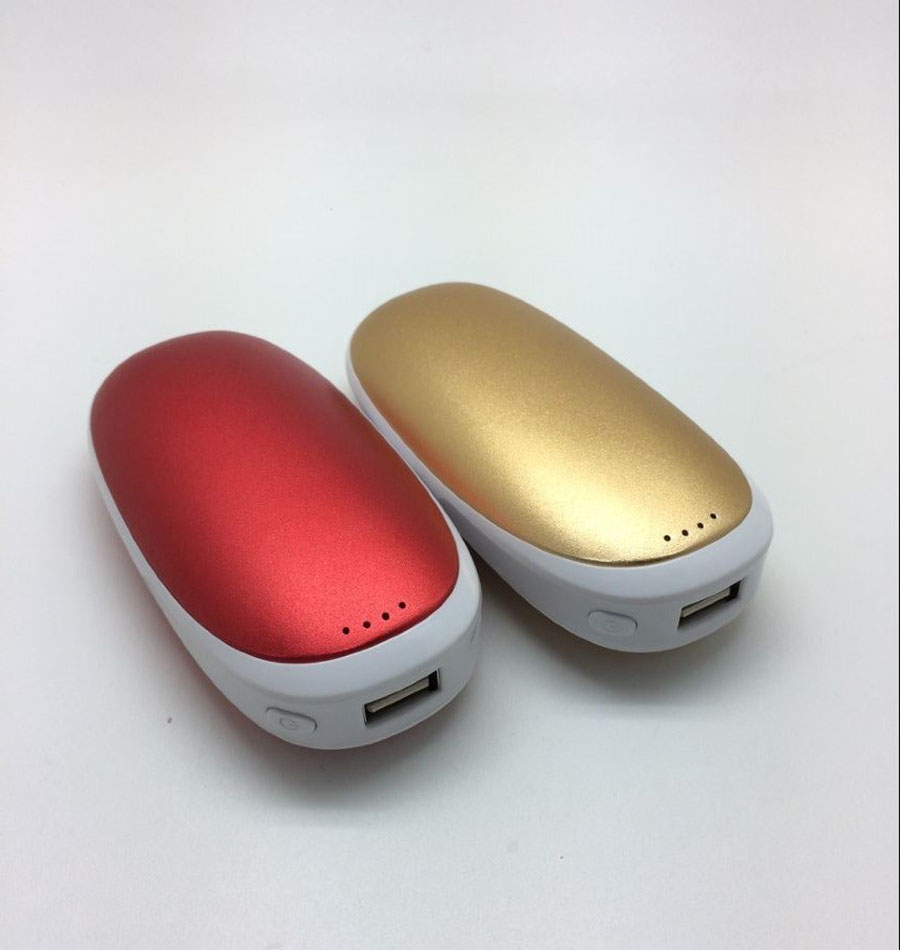 HT580-rechargeable-hand-warmer-power-bank-use.jpg